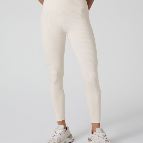 Vuori Inversion Rib Legging Marshmallow NWT Size Small - Picture 2 of 10